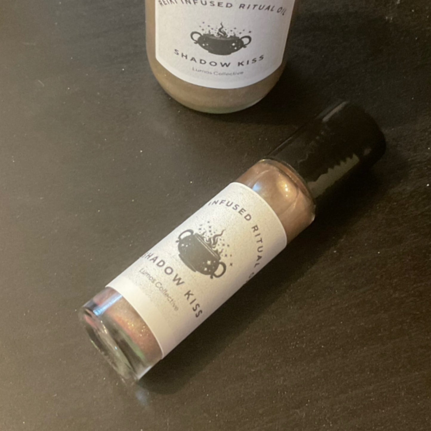 Shadow Kiss Rollerball