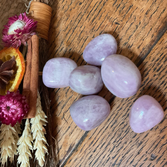 Kunzite tumble